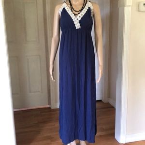 Umgee USA Blue &crochet Gauze maxi dress small